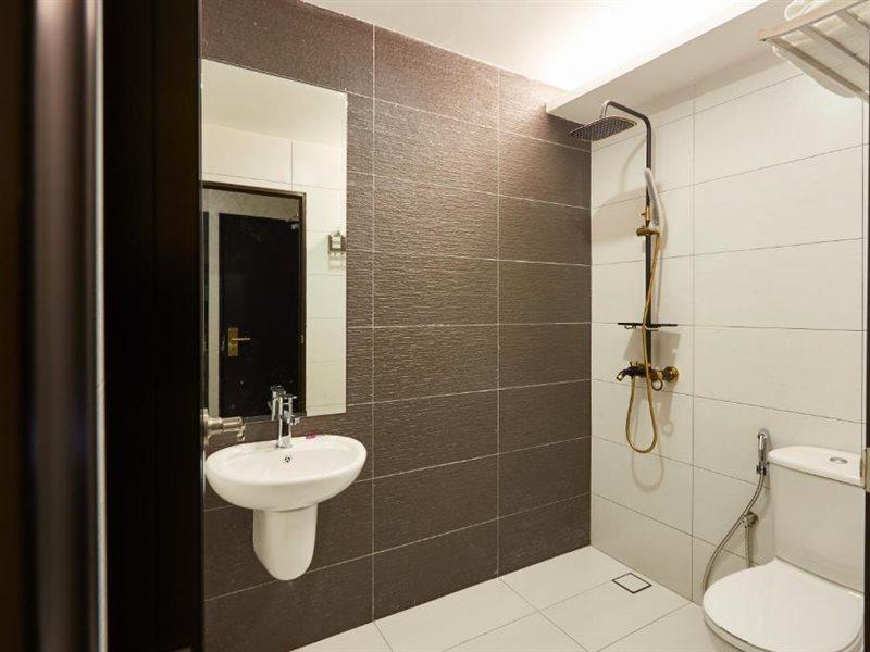 Dream Luxury Hotel Muar Exterior photo