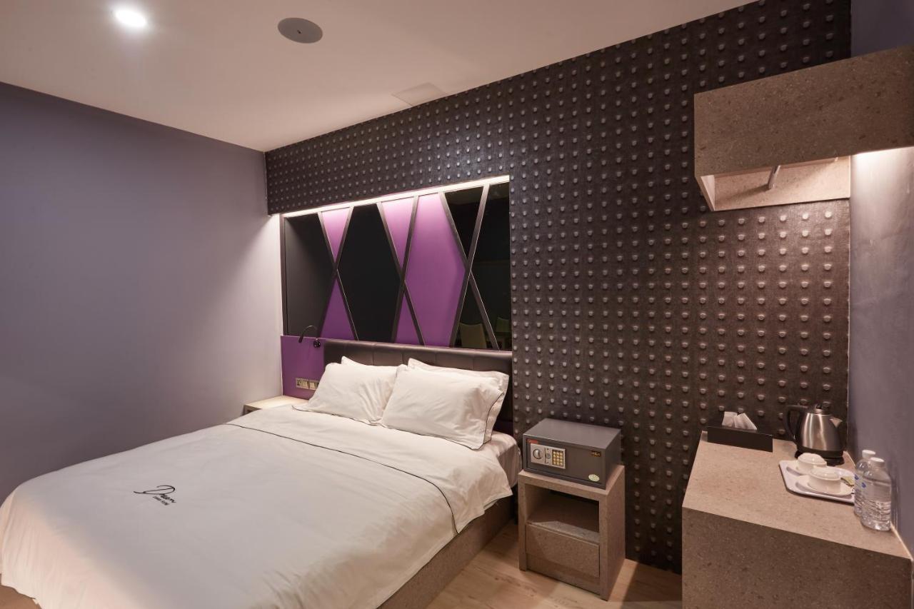 Dream Luxury Hotel Muar Exterior photo