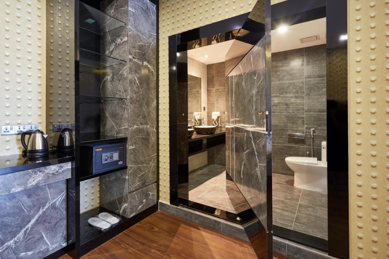 Dream Luxury Hotel Muar Exterior photo