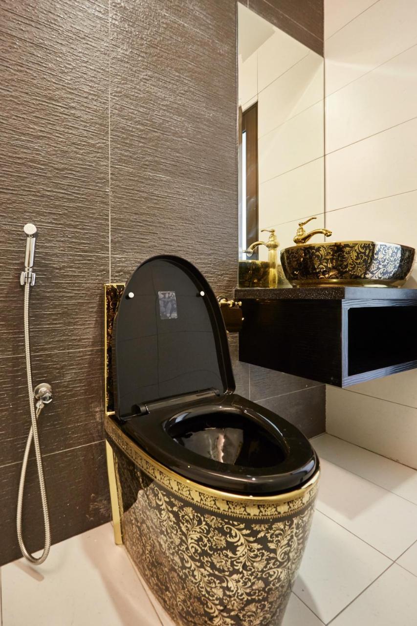 Dream Luxury Hotel Muar Exterior photo